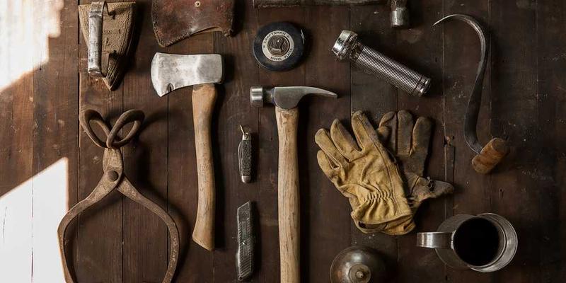 比较电子日历的方格时间,与自然光照变化的曲线时间