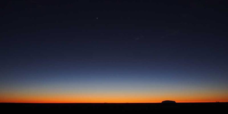 烟雾报警器的焦虑:在平凡日常中时刻警惕那万分之一的灾难可能。